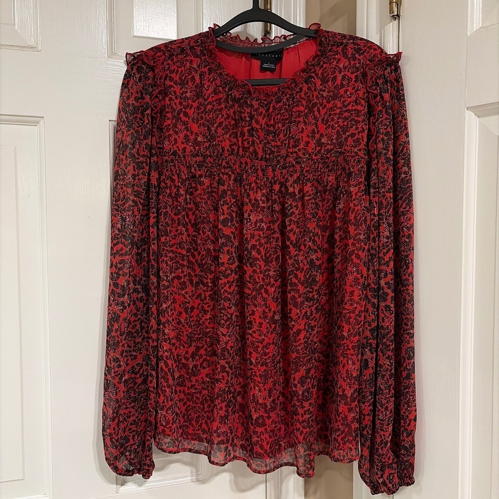 Sanctuary Red Black Leopard Print Metallic Smocked Blouse Top CB1685BC9 Large